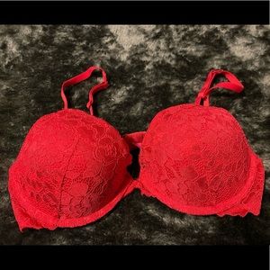 NWOT *new condition* 💋Radiant red La senza bra